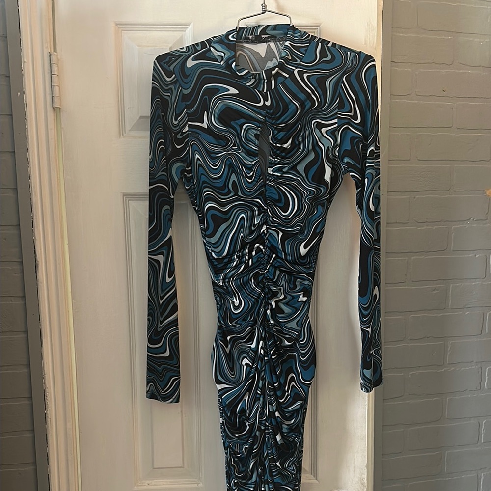 Stylish Blue and Black Swirl Dress